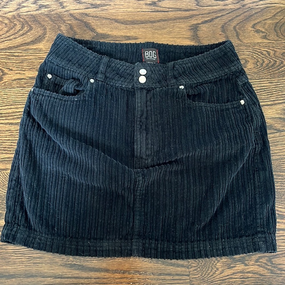 BDG black skirt